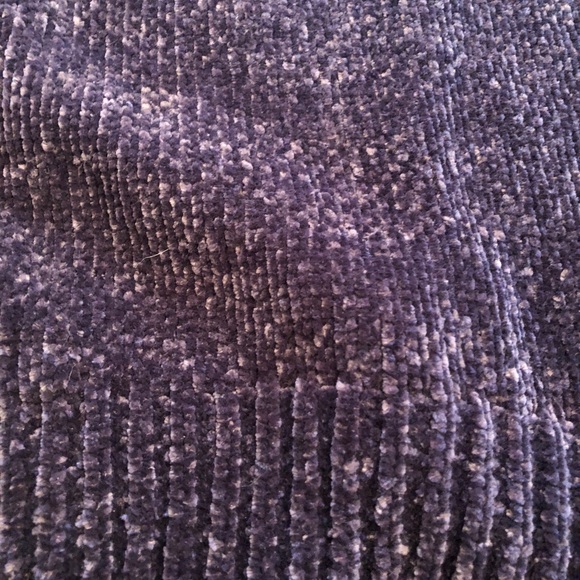 Gap Crewneck Sweater - Picture 3 of 3